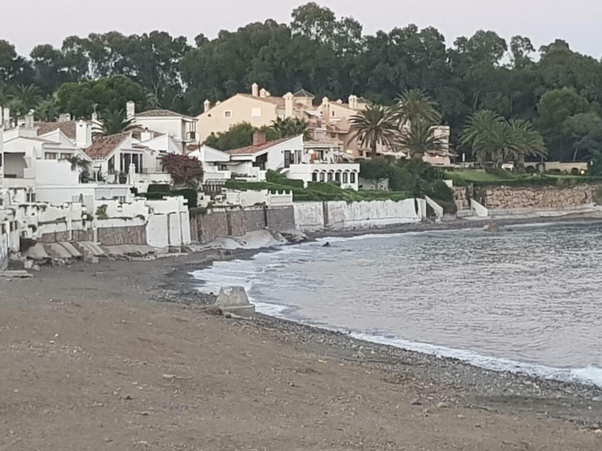 Вілла Adosado Junto Al Mar Естепона Екстер'єр фото